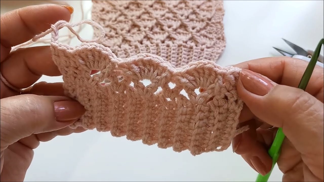 Model superb crosetat