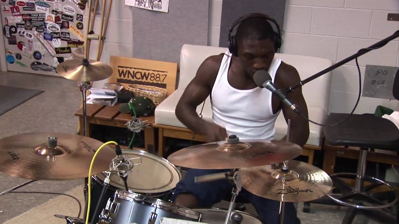 Sleduj Cedric Burnside & Lightnin Malcolm "RL Burnside" na YouTube