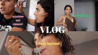 casual vlog (ear clean cam, daily harvest, thrift haul)