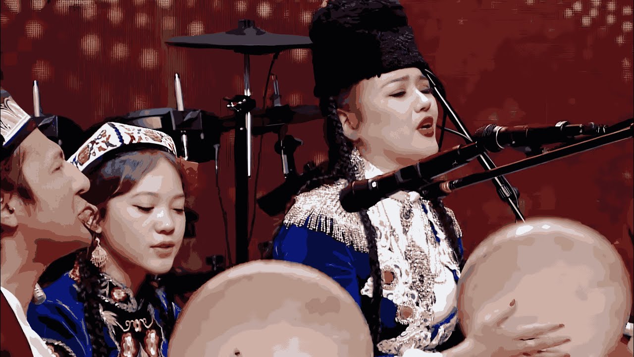 Dugamet Bayawan Muqam - Uyghur Dolan Live