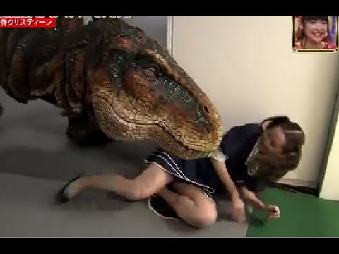 japanese-dinosaur-prank-part-3