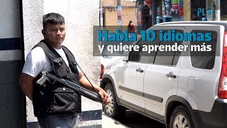 Guardia políglota extraña la tierra que lo vio nacer | Prensa Libre