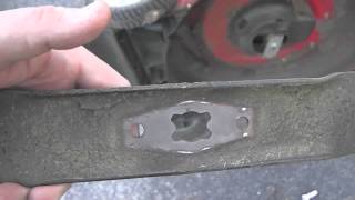 Replace Lawnmower blade Troy Bilt