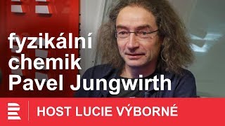 Play video: Pavel Jungwirth: Věda se mění, je to týmová práce