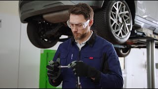EN| Bosch filter - how to change a oil filter and oil change by Bosch Mobility 625 views 6 months ago 3 minutes, 8 seconds