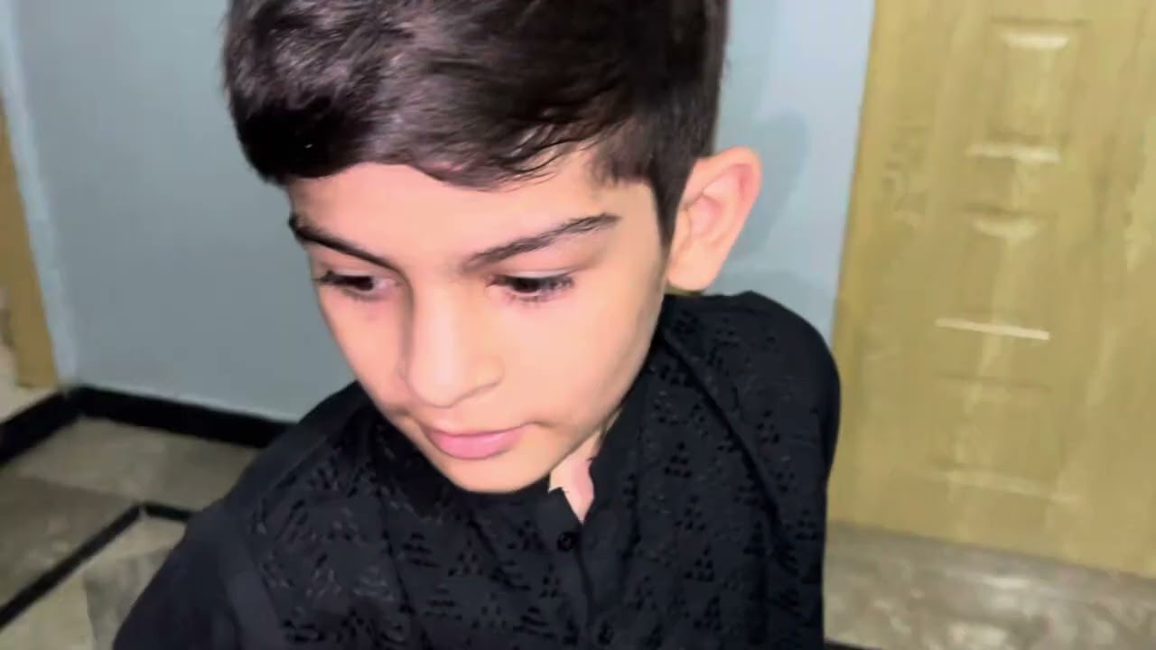 Distributing Sabeel by Daniyal Aziz