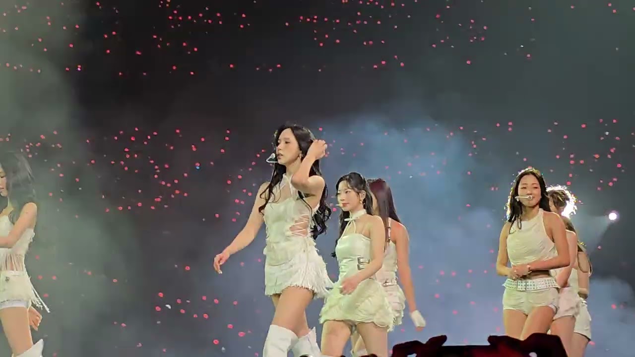 TWICE - 트와이스 - THIS IS FOR - PHILIPPINE ARENA BULACAN - I CAN'T STOP ME [4K]