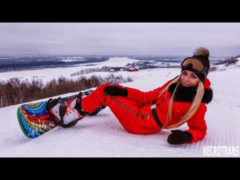 Горнолыжные, зимние и прогулочные современные женские комбинезоны 2021-2022