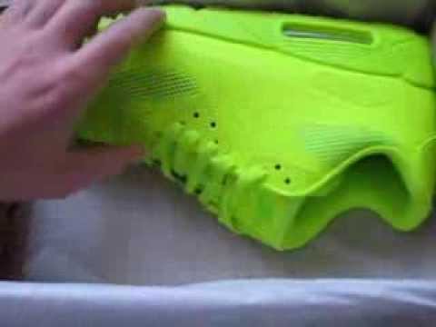 air max hyperfuse neon green