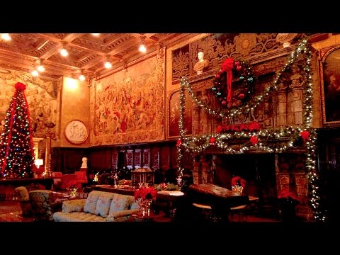 Vídeo: A Guide to Christmas at Hearst Castle