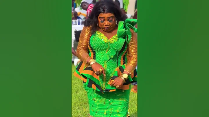 Adowa Dance Display by Maame Ode from Ghana 🇬🇭