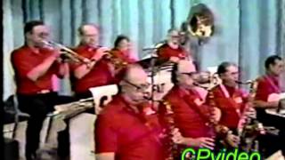 Six Fat Dutchmen: Waltzing In The Woods