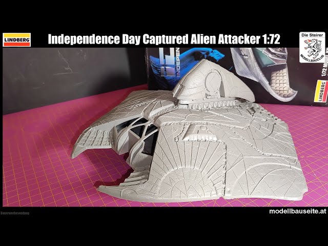 Independence Day Captured Alien Attacker von Lindberg in 1:72