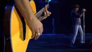 Video voorbeeld van "Vasco Rossi - Live - E adesso che tocca a me"