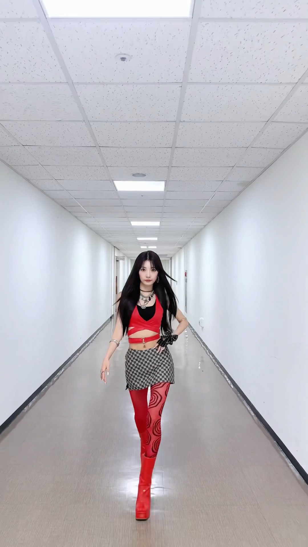 woo!ah! UNFRAMED withmuu 当選者 スパイ ナナ woo!ah! UNFRAMED Musickorea ナナ - メルカリ