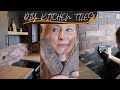 Diy tiling my kitchen  hartley old red brick tile  budget kitchen makeover