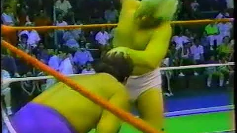 WWC: Invader #1 vs. Dusty Wolfe (1986)