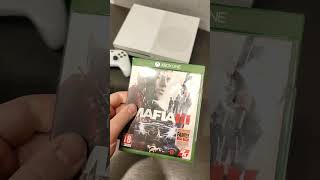 Авито xbox one s 2 джойстика и диски