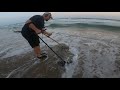 #45 Jumping from beach to beach looking for treasure.  #treasure #metaldetecting #beach