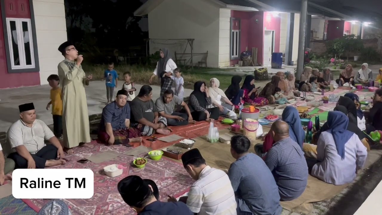 RALINE, MAMA, PAPA, OPUNG PUNGGAHAN BERSAMA TETANGGA, RALINE SENANG SEKALI 💕😁