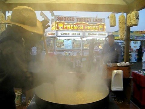 fred making kettle korn