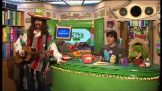 2009-03-26:  Ed & Oucho - El Smootheato Visits the CBBC Office (pt.1)