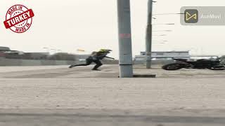 Motor Kaza Aslinda Geç Bi̇le Kaldin