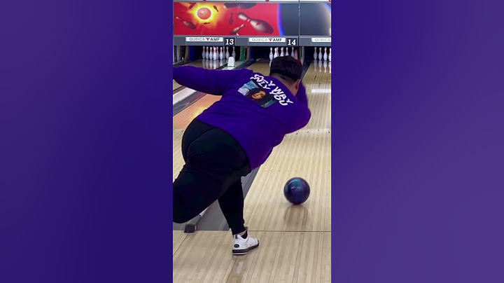 Bowling how to hook a bowling ball