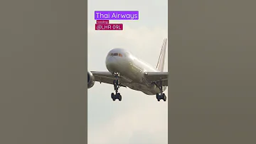 Thai Airways Boeing 787-8 Dreamliner short finals @London Heathrow Airport