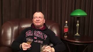 Виски Johnnie Walker Red Label , а так ли уж плох младшенький пешеход?