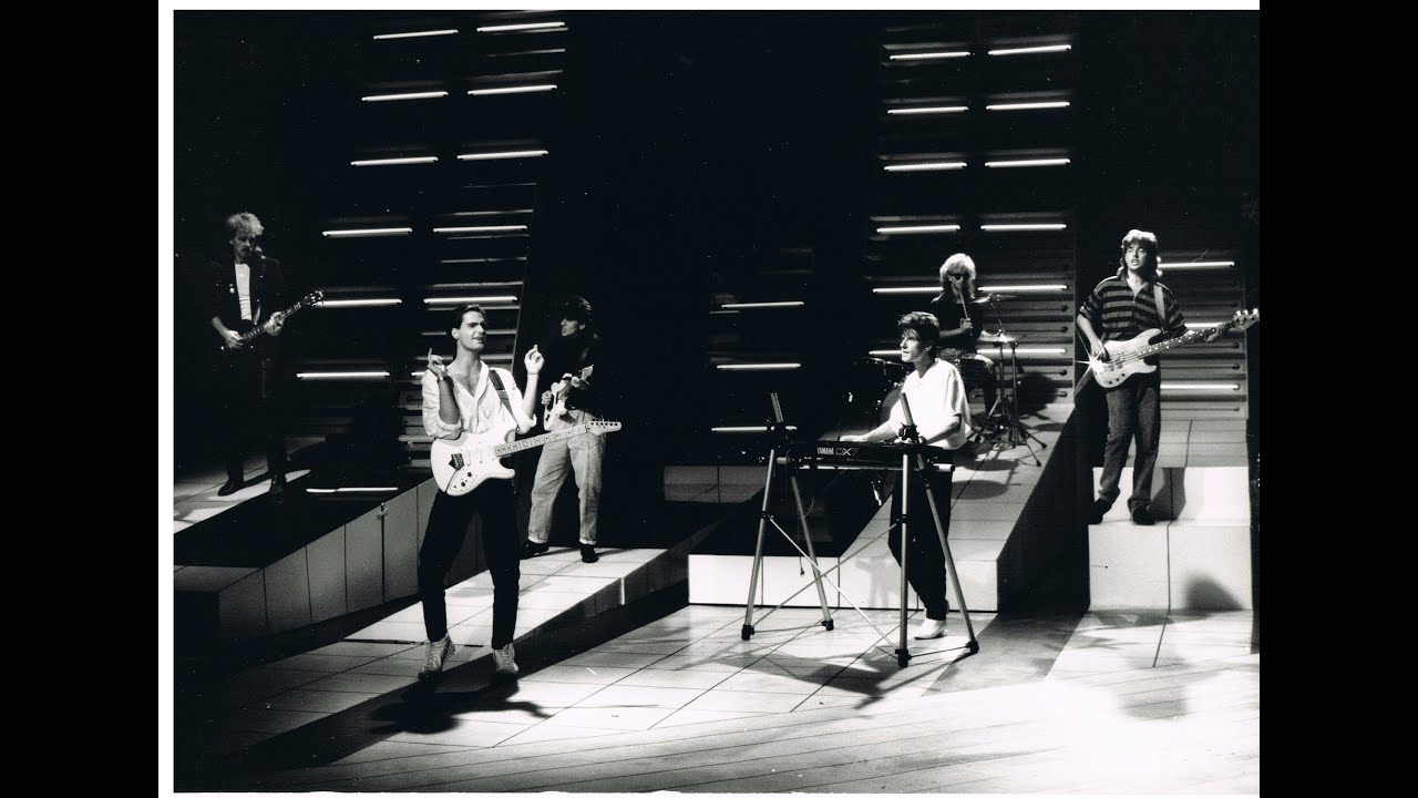 ZEBRA  --  In jeder Nacht  --  'bong'. Fernsehen der DDR  -  Ost TV