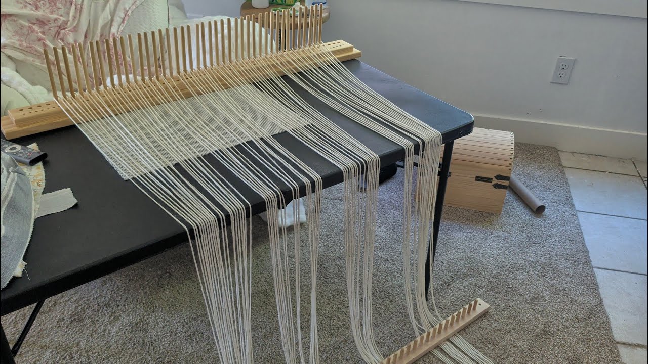 Full Tutorial How to Start Weaving a Peg Loom Rug. #pegloom #weaving # ...