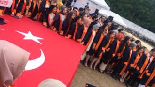 Öğretmenli̇k Yemi̇ni̇ Nasil Edi̇li̇r ?