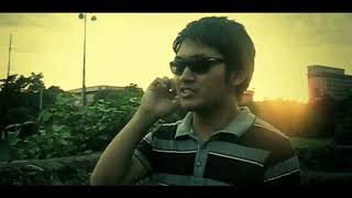 Hensetsu Trailer (2011)