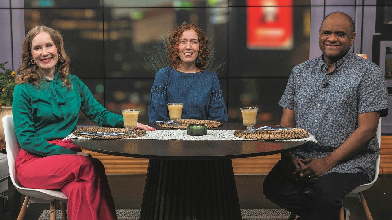 Kotona - Em Casa: Vieraana Elina Rautio