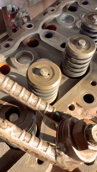 Marvellous Valve Head Close lock fitting #shorts #engine #valve #tools #mechanical