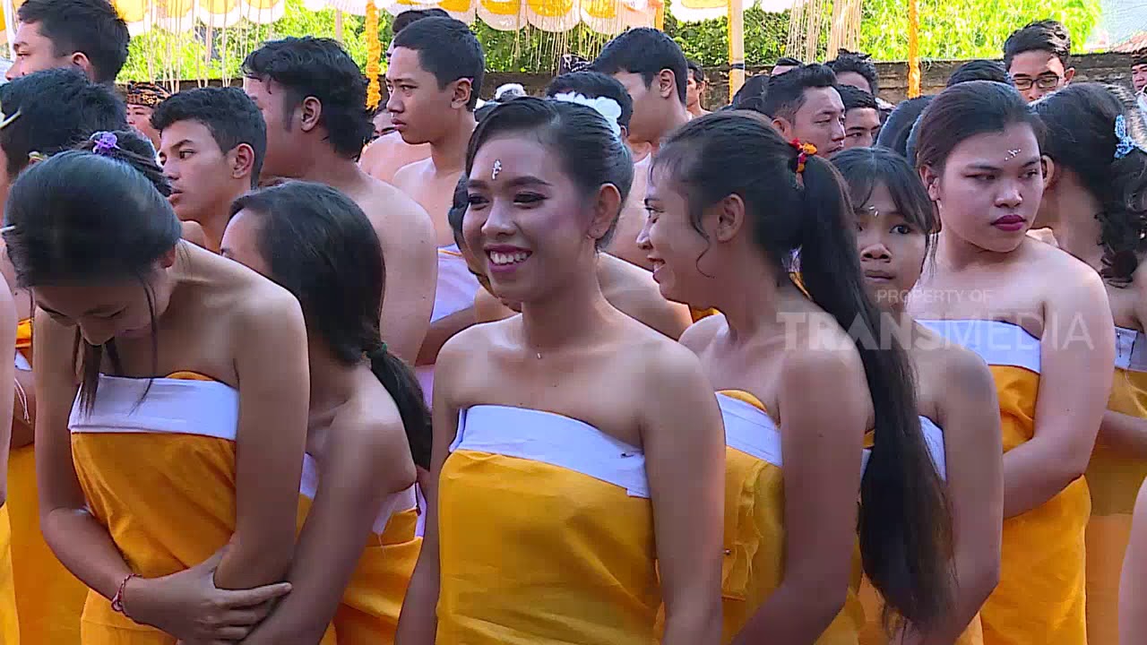 Tradisi Unik Upacara Metatah di Bali Metatah