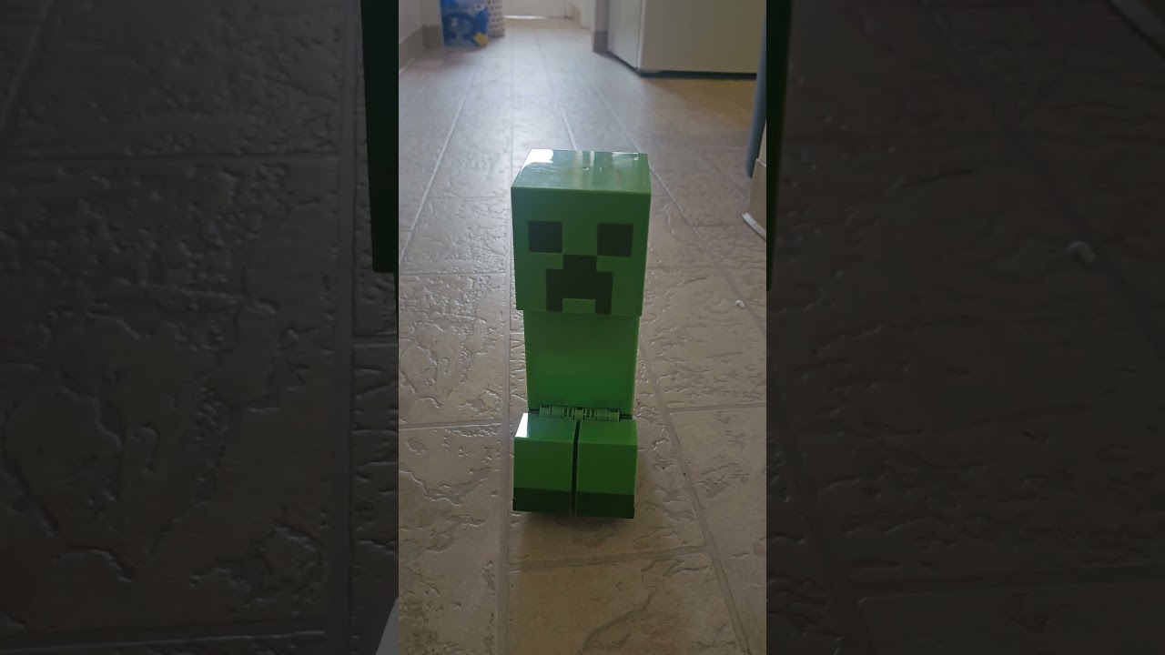 Minecraft Exploding RC Creeper Toy - Might have Feelings too - Mojang