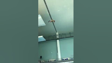 Turmsprung von 10 m Auerbachsalto
