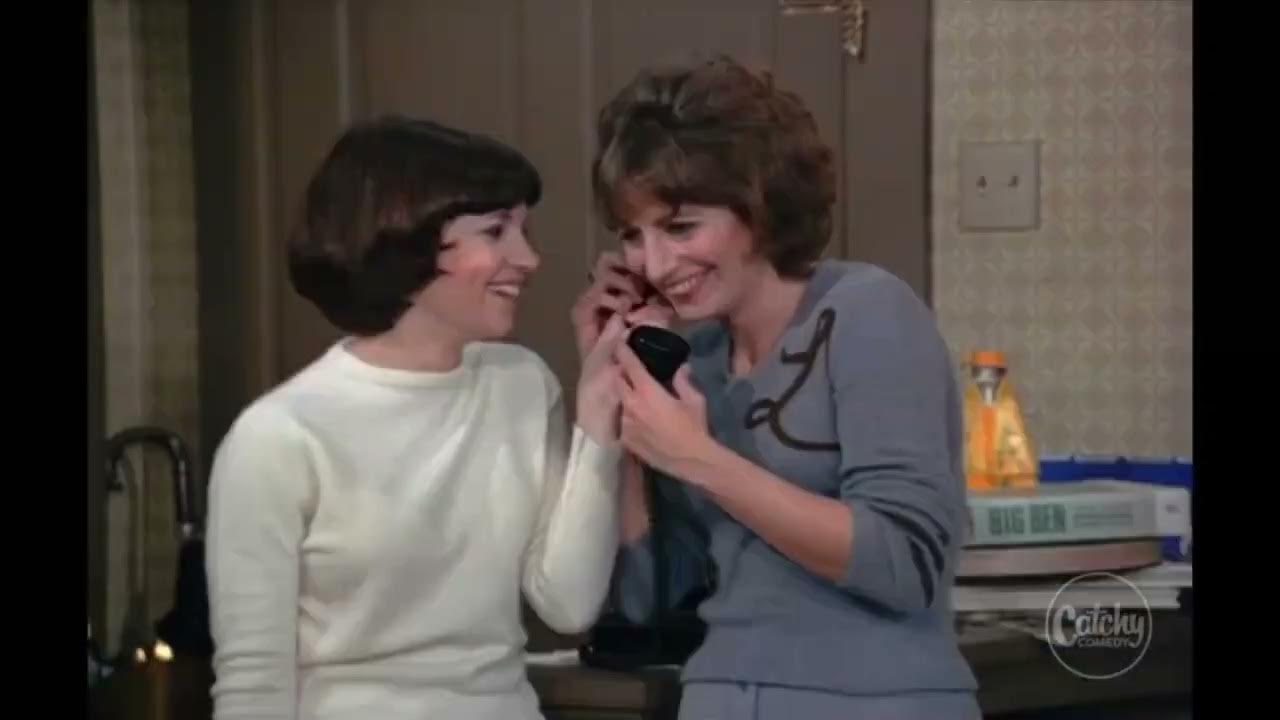 Laverne and Shirley Intro (Season 1) YouTube
