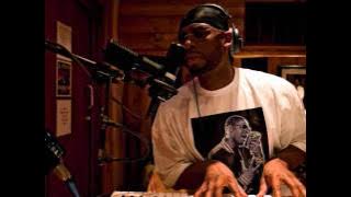 R Kelly - You Are Not Alone (Michael Jackson Cover)