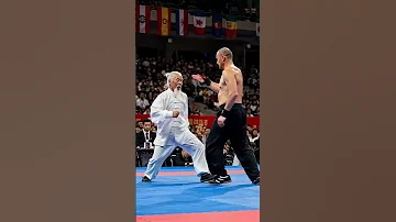 Grandpa This Block Is Too Slippery Competition Scene Chinese Martial Arts Profound Fighting 
