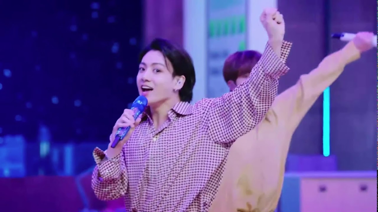 TOKOPEDIA 2021 BTS - Dynamite Full Performance - YouTube