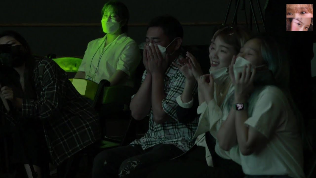 [오마이걸] 숲의아이 쇼케이스에 누구보다 진심인 극성팬들