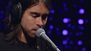 (Sandy) Alex G - Proud (Live on KEXP) chords