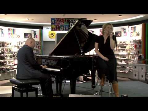 Showcase  Katrine Madsen  33  Fnac ChampsElyses