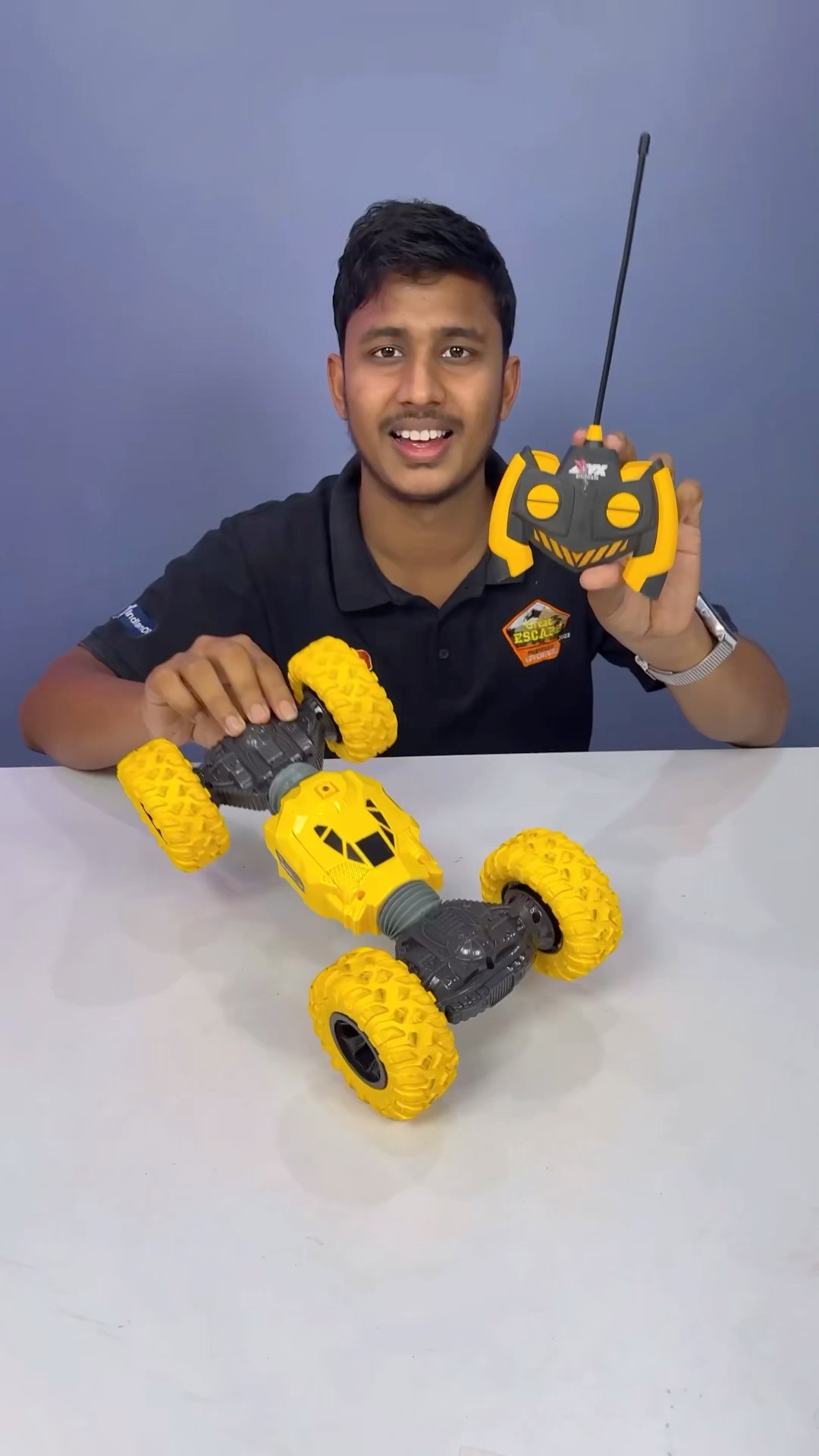 4x4 Moka Remote Control stunt car