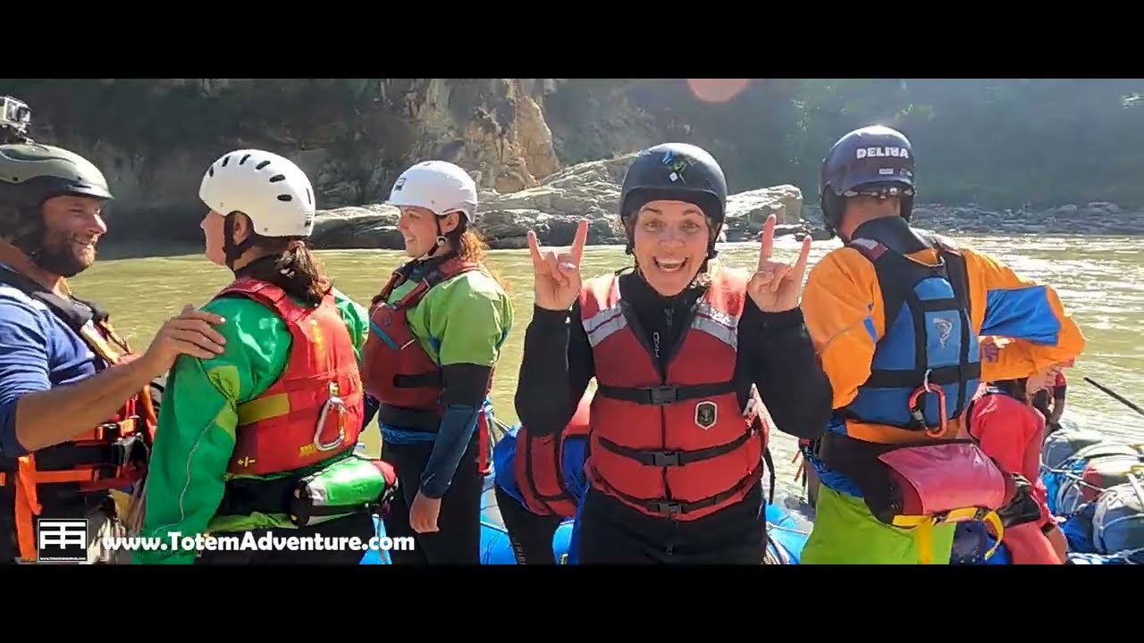 Rafting in Nepal con Totem Adventure 2023  |  Rafting in Nepal with Totem Adventure 2023