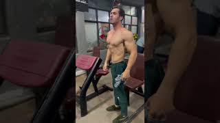 competition physics bodybui back posing posingsouls positivevibes workout biceps