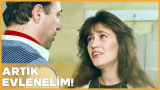 Yoksul Türk Filmi | Müstakbel Nişanlısı, Yoksul'u Parmağında Oynatıyor!